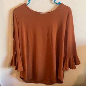 Green Envelope Top with Cute Sleeves